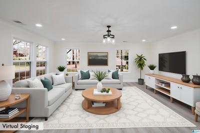 /international/us/2055-pinehurst-drive-gardendale-al-110106586688/