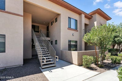 /international/us/3330-s-gilbert-road-chandler-az-110101269376/