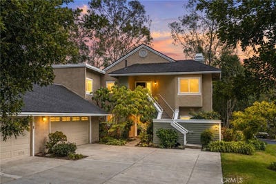 /international/us/14-highland-view-irvine-ca-110120579663/