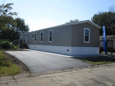 /international/us/2894-138th-street-west-rosemount-mn-110102189194/