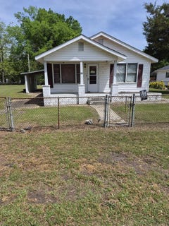 /international/us/15-liberty-street-mayesville-sc-110107173032/