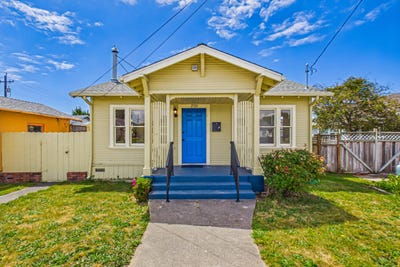 /international/us/2726-j-street-eureka-ca-110109135392/