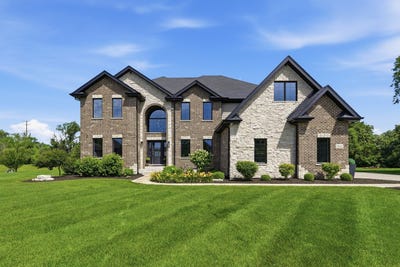 /international/us/7812-northwoods-drive-frankfort-il-110108916659/
