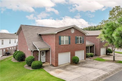 /international/us/2428-e-university-drive-auburn-al-110109191932/