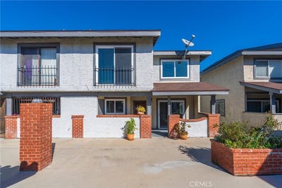/international/us/1239-w-rosecrans-gardena-ca-110108657528/