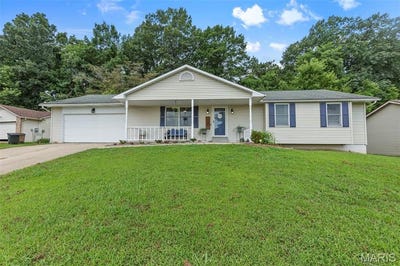 /international/us/1129-cypress-court-cape-girardeau-mo-110101231208/?lang=id
