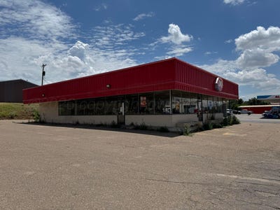 /international/us/305-n-2nd-street-canadian-tx-110106205520/