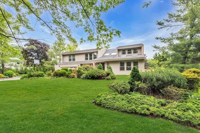 /international/us/9-hill-and-tree-court-melville-ny-110101246258/?lang=de