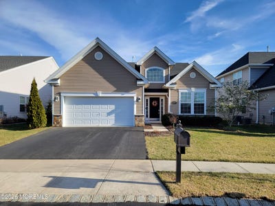 /international/us/15-sunrise-lane-barnegat-nj-110104611340/