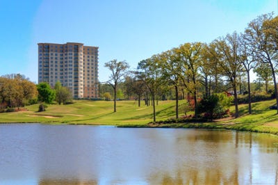 /international/us/2801-wexford-drive-tyler-tx-110102760223/
