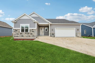 /international/us/527-fundamental-way-cottage-grove-wi-110104265523/