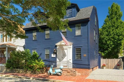 /international/us/81-2nd-street-newport-ri-110119930900/
