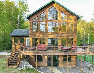 /international/us/9357-n-secluded-trail-hayward-wi-110107436793/