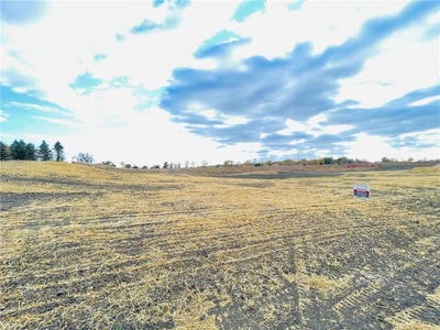 /international/us/7-cottonwood-lake-boulevard-windom-mn-110095151919/