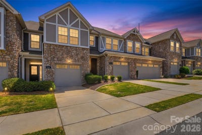 /international/us/1223-bhaltair-lane-fort-mill-sc-110107899027/