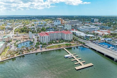 /international/us/808-3rd-avenue-w-bradenton-fl-110106317210/
