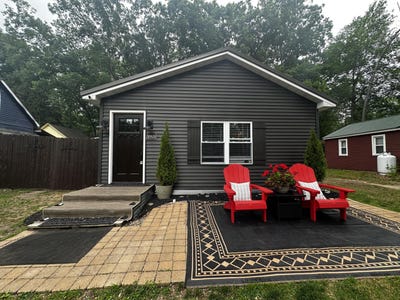 /international/us/16928-6th-street-wellston-mi-110109137813/