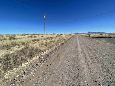 /international/us/nw-butterfield-road-deming-nm-110075008063/