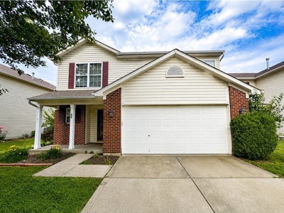 /international/us/8123-maple-stream-boulevard-indianapolis-in-110108506024/
