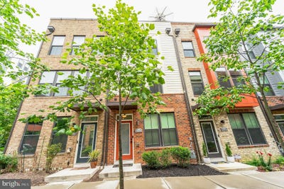 /international/us/6212-monitor-street-hyattsville-md-110108178963/