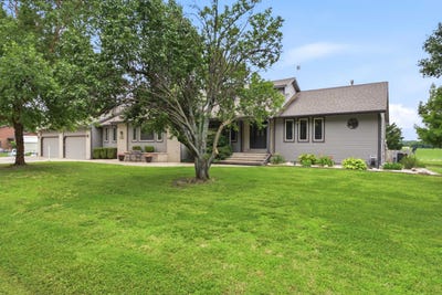 /international/us/405-riverview-st-douglass-ks-110109036971/?lang=fr