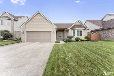 /international/us/24587-brentwood-drive-brownstown-mi-110110208209/