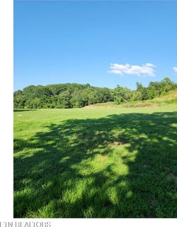 /international/us/215-red-row-rd-johnson-city-tn-110110369043/