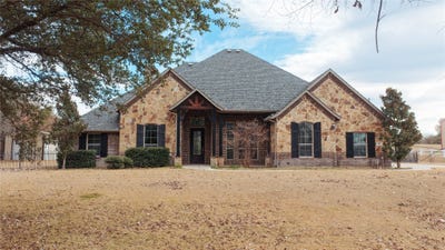 /international/us/181-fairview-court-decatur-tx-110106673062/