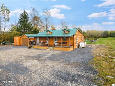 /international/us/311-corbin-hill-road-sprakers-ny-110105111582/