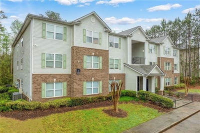 /international/us/13202-fairington-ridge-circle-lithonia-ga-110106765611/