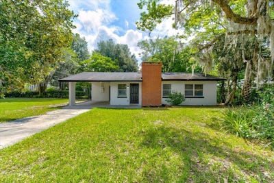 /international/us/705-s-clara-avenue-deland-fl-110108828157/