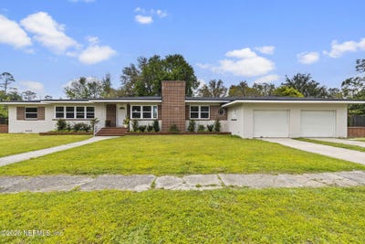 /international/us/123-s-blvd-e-macclenny-fl-110098343729/