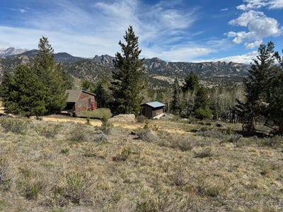 /international/us/1241-giant-track-rd-estes-park-co-110107511924/
