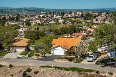 /international/us/731-renate-way-paso-robles-ca-110106447539/