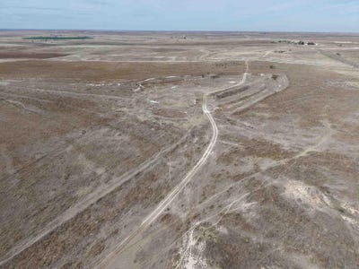 /international/us/rock-ranch-hwy-152-mobeetie-tx-110107307756/