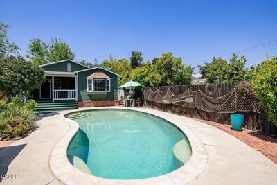 /international/us/13934-aztec-street-sylmar-ca-110107799836/