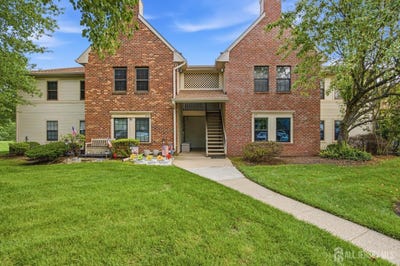 /international/us/277-hatfield-lane-east-brunswick-nj-110119595095/