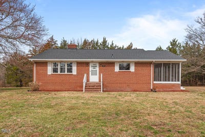 /international/us/7415-old-oxford-road-bahama-nc-110097861933/