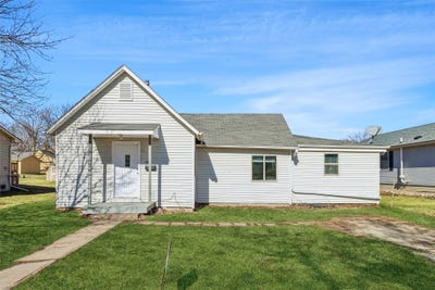 /international/us/415-e-buchanan-street-winterset-ia-110106495603/