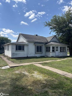 /international/us/310-n-mulberry-street-creston-ia-110109295340/