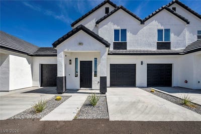 /international/us/382-e-erin-street-pahrump-nv-110107505822/