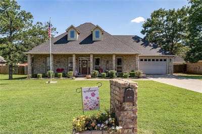 /international/us/3613-e-fairhaven-cove-cove-greenwood-ar-110101162374/