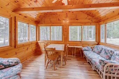 /international/us/43-beachwood-road-hebron-nh-110107637067/