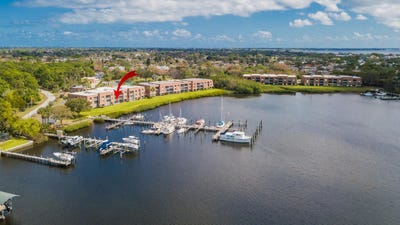 /international/us/3100-se-pruitt-road-port-st-lucie-fl-110106449940/
