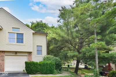/international/us/9552-maple-way-indianapolis-in-110100504526/