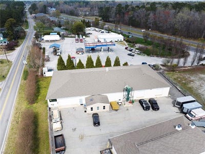 /international/us/2521-hayes-road-hayes-va-110106818430/