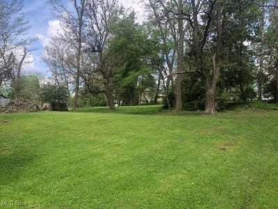 /international/us/e-third-street-zoar-oh-110099642335/