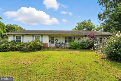 /international/us/12101-greenwood-road-orange-va-110101450898/
