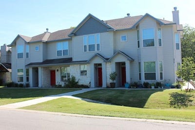 /international/us/400-west-st-hutto-tx-110107846103/
