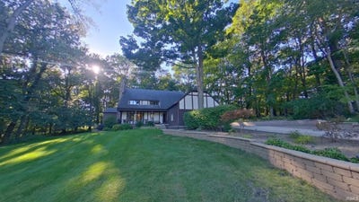 /international/us/58269-county-road-29-goshen-in-110120093370/